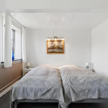 Espen - 300m From The Sea By Interhome *